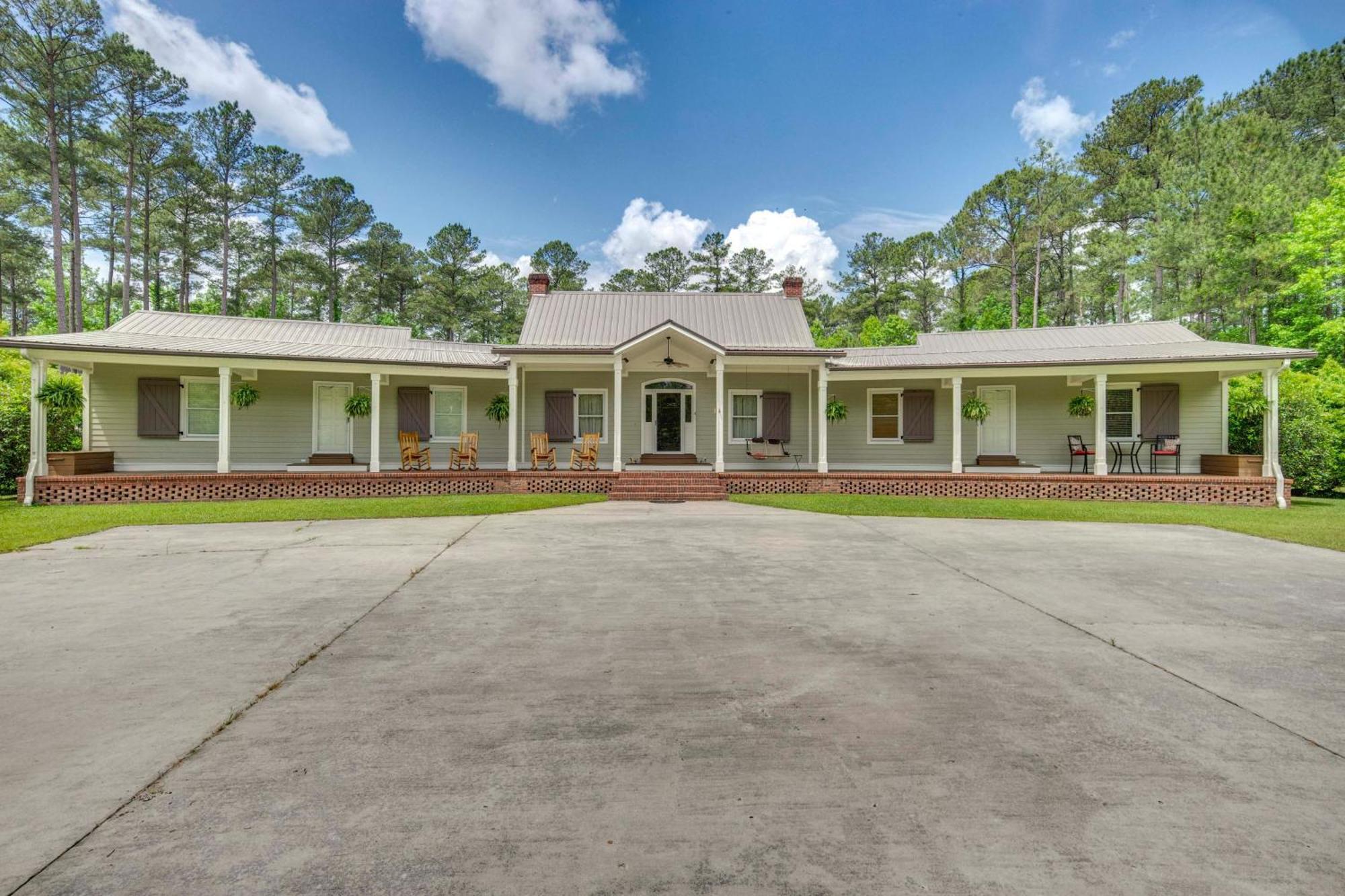 Private Walterboro Estate With Deck And Fire Pit! Villa Luaran gambar