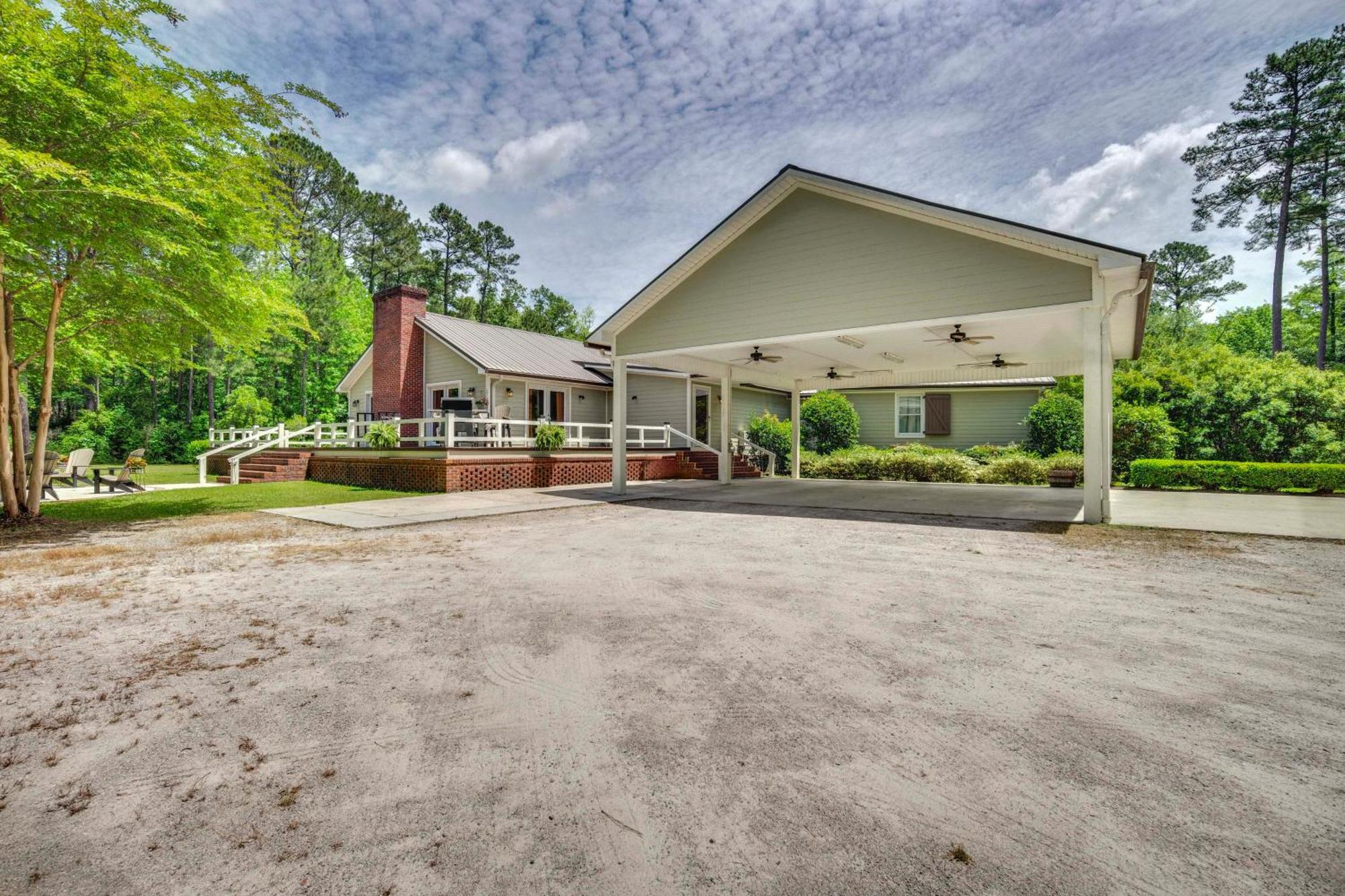 Private Walterboro Estate With Deck And Fire Pit! Villa Luaran gambar