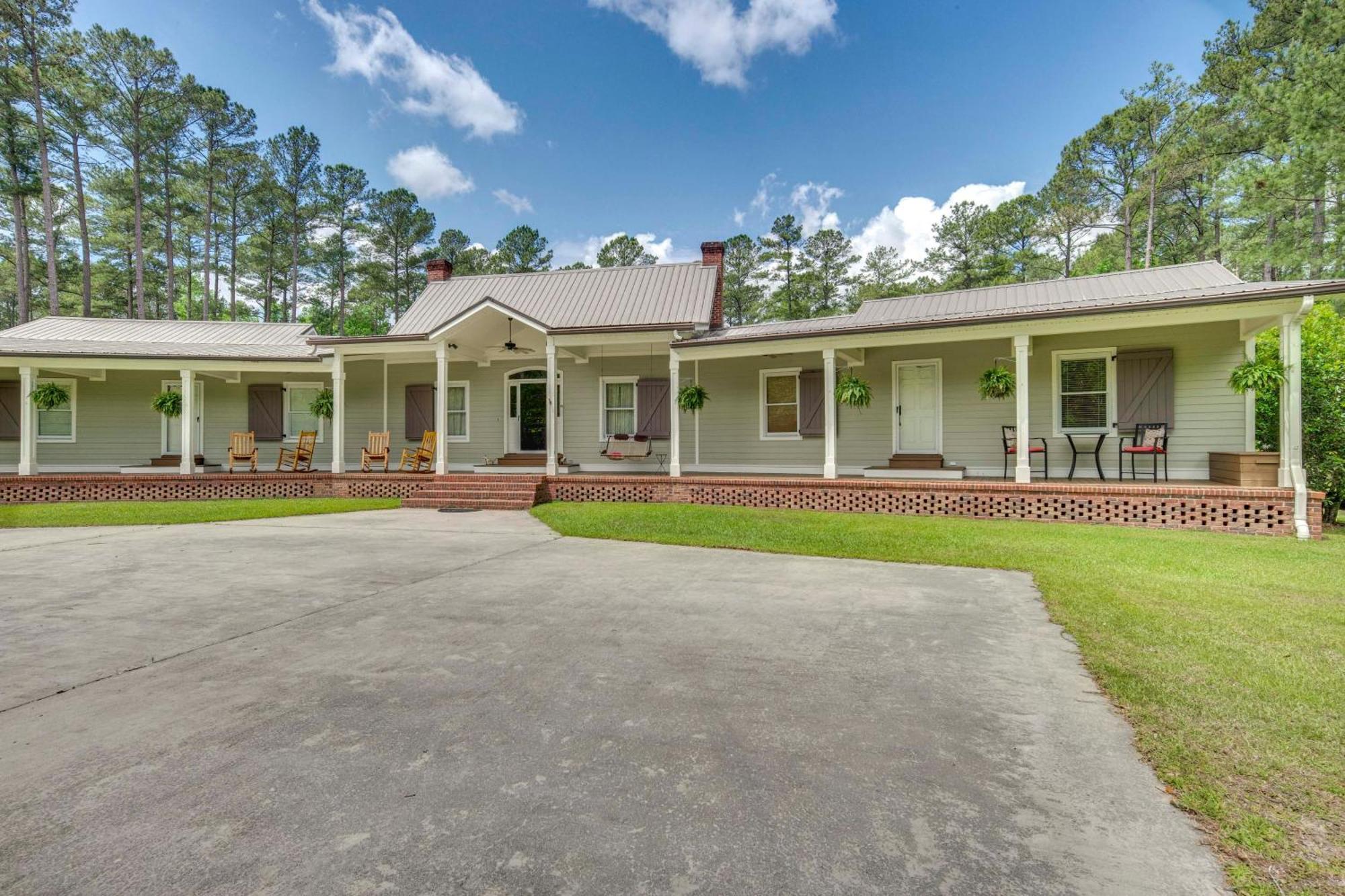 Private Walterboro Estate With Deck And Fire Pit! Villa Luaran gambar